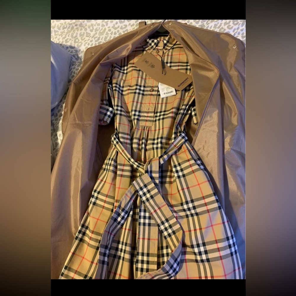 Burberry Dress size 6 in women - Picture 1 of 3